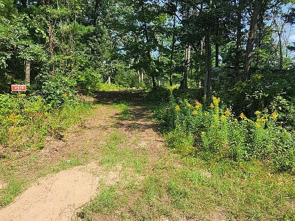 2nd image of 2978 6TH AVENUE