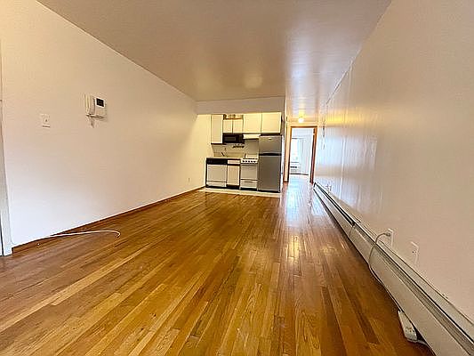5th image of 1425 York Ave APT 7B