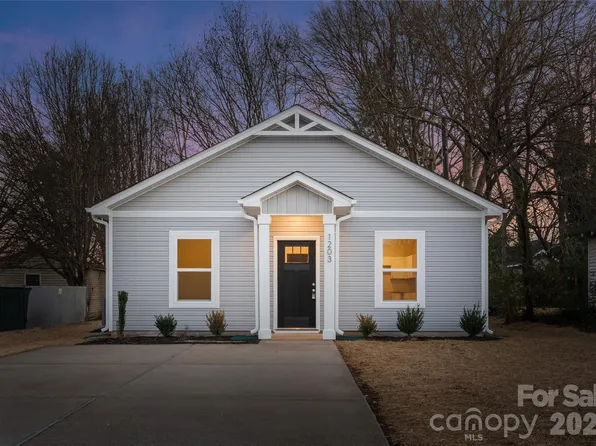 1906 Wilson W Lee Blvd, Statesville, NC 28677