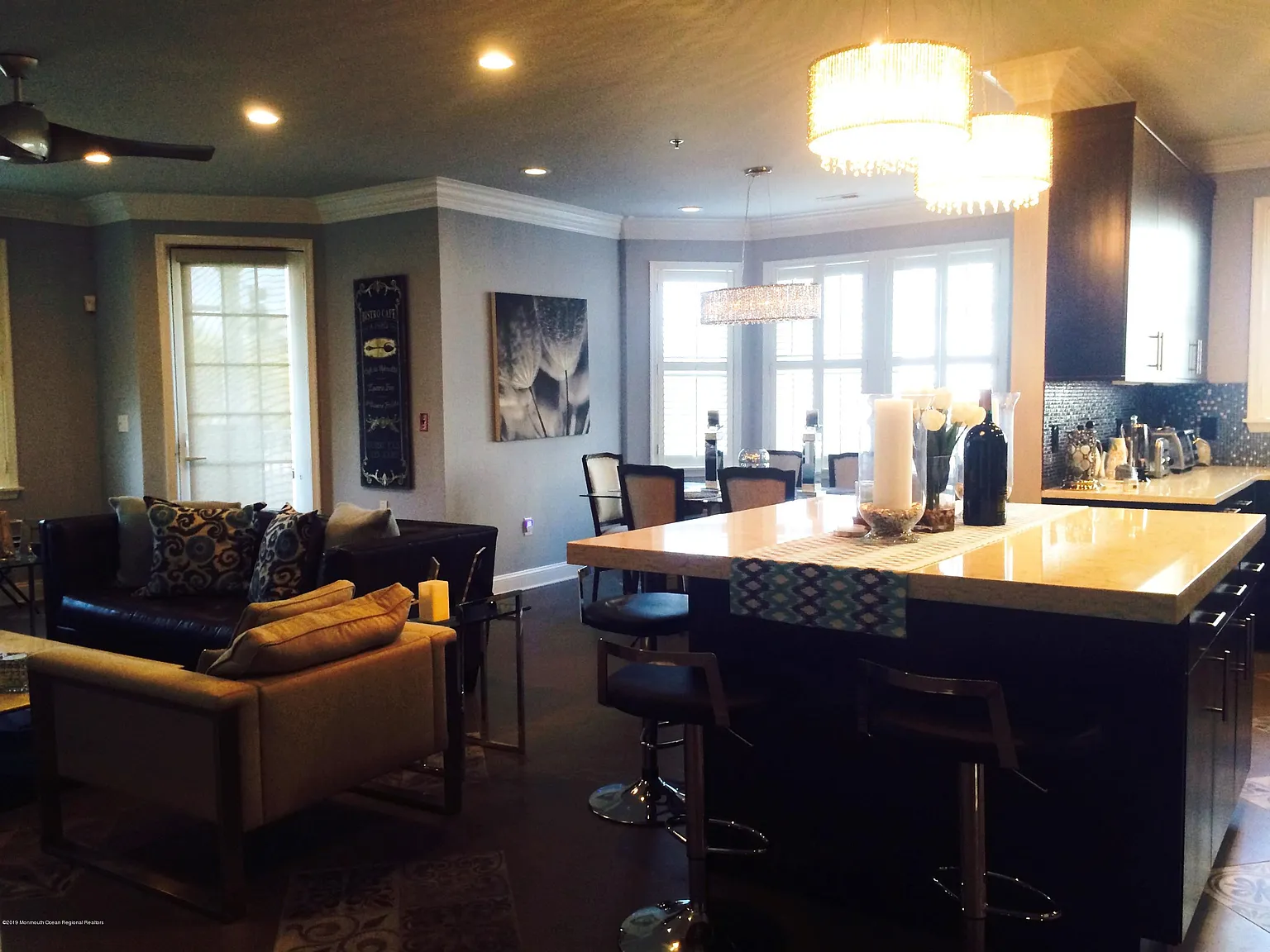 2 bed, 1717 sqft, $3,500 — Photo 4