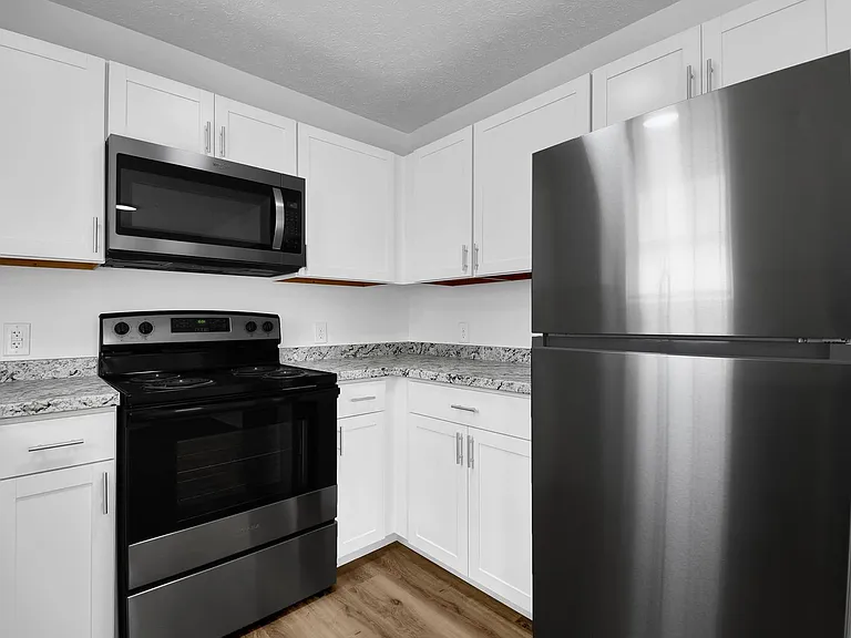 Cherry Bottom Townhomes — Photo 11