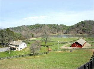 1498 Delps Beach Ln, Fries, VA 24330