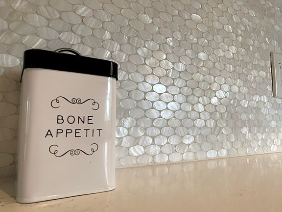 Mother-of-pearl backsplash