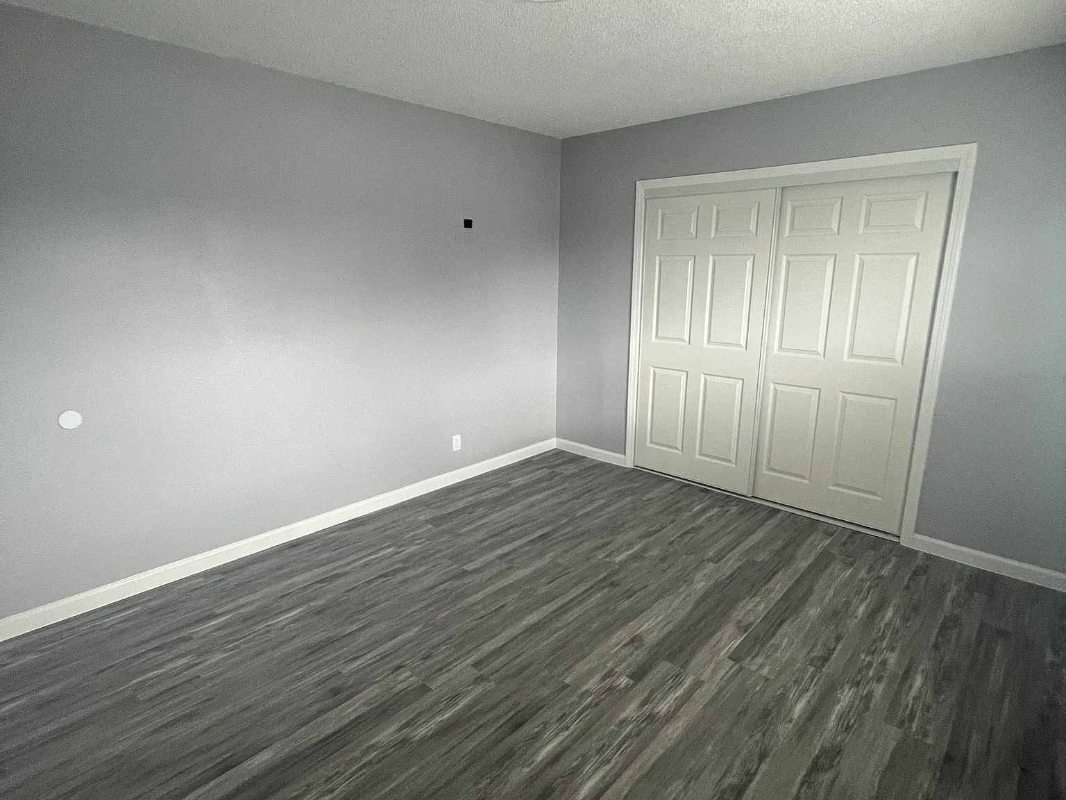 2 bed, 10 sqft, $2,050 — Photo 3