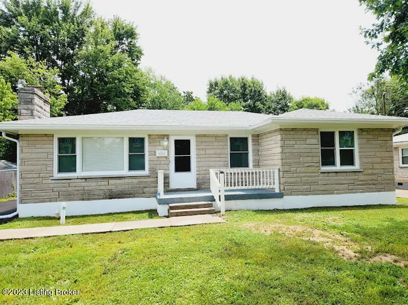 4303 Blue Sky Ct, Louisville, KY 40216
