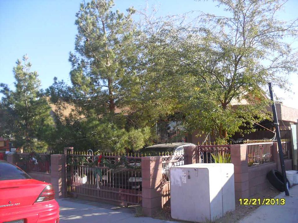 2nd image of 3639 Bear Creek Dr