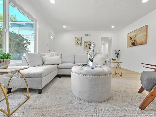 9398 Exeter Ave, Montclair, CA 91763
