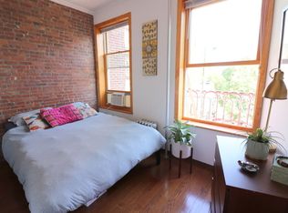 756 Leonard St APT 3R, Brooklyn, NY 11222