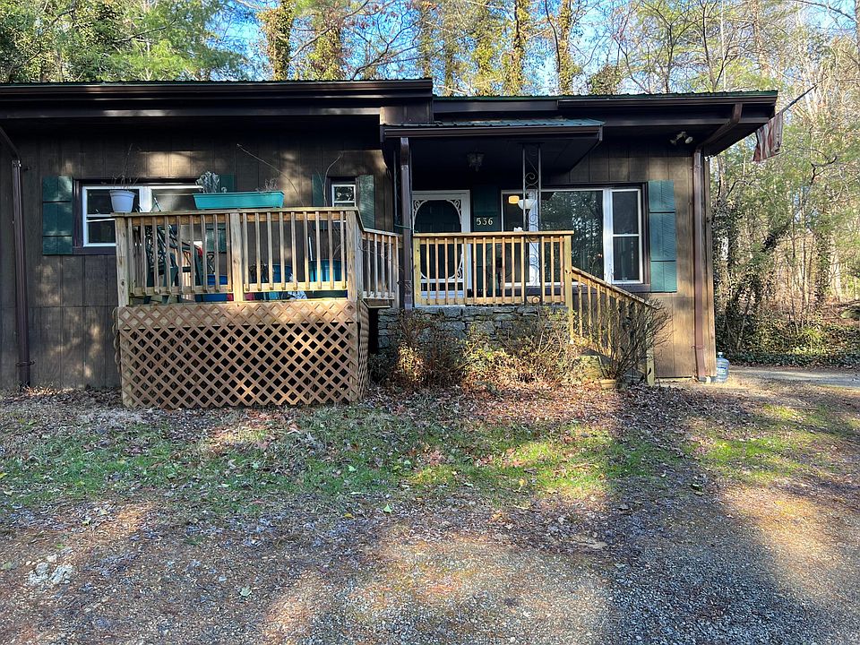 1st image of 536 Fairway Dr