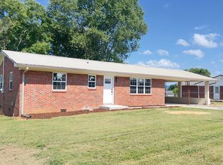 120 Birdie Dr, Rogersville, TN 37857