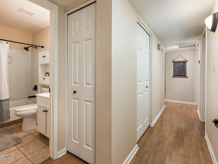 4515 W Continental Dr — Photo 15