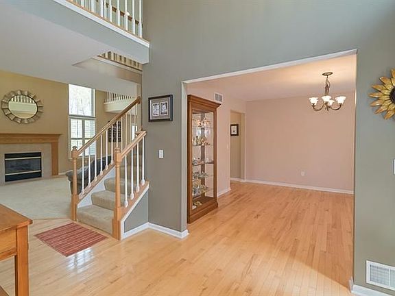 3rd image of 13424 Redmonds Hill Ct