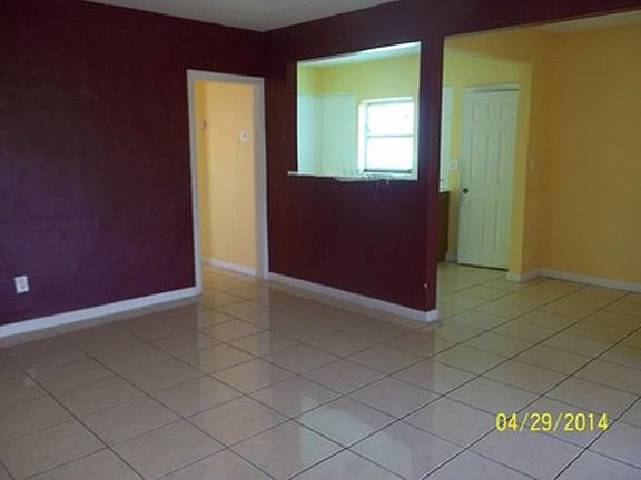 4th image of 1690 NE 175th St