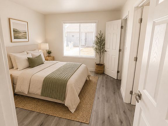 5th image of 148 E Amador St APT 101