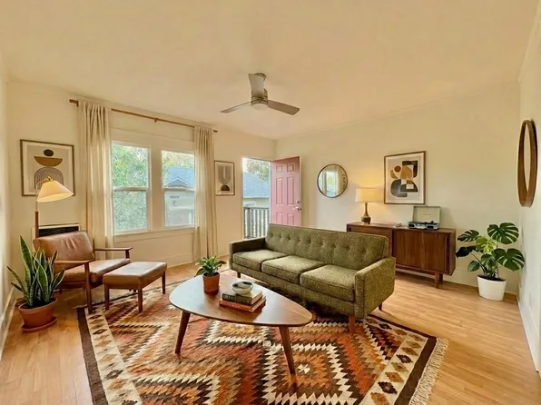 1922 Preston Ave W, Los Angeles, CA 90026