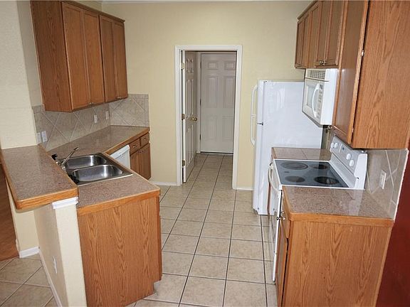 2nd image of 2632 Century Park Blvd Unit 65