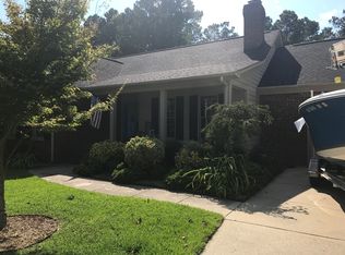 891 Three Wood Dr, Fayetteville, NC 28312