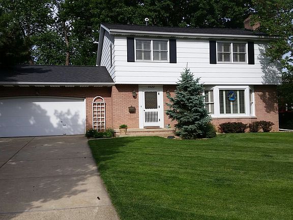 2nd image of 7020 N Teton Dr