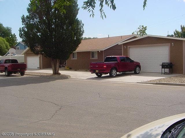 1st image of 707 W Boyd Dr
