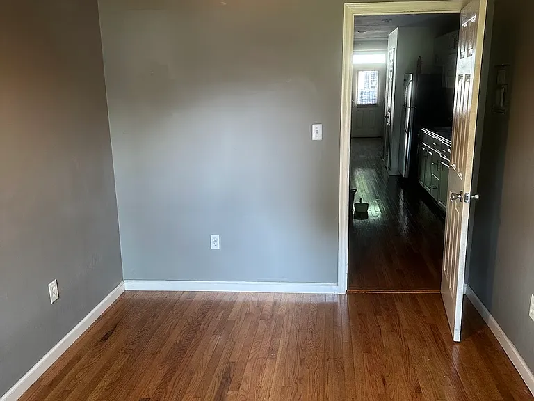 104 N Lehigh Ave — Photo 4