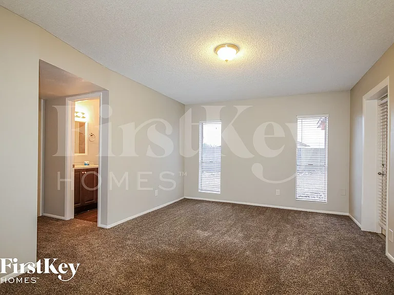 16412 N 49th Dr — Photo 9