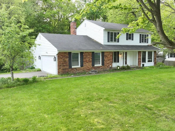 4456 Manitou Dr, Okemos, MI 48864