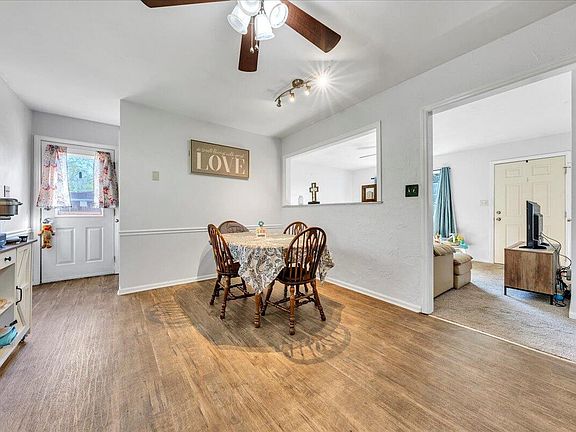 4th image of 8522 Brubaker Dr