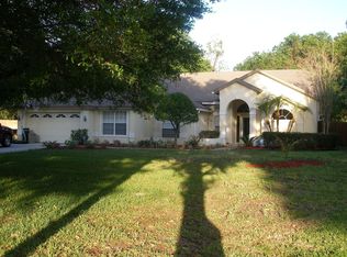 806 Brooker Village Cir, Lutz, FL 33548