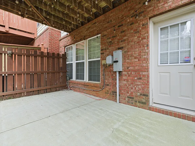 4953 Colchester Ct SE — Photo 47