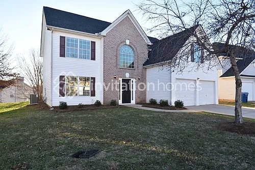 190 Greenway Dr Photo 1