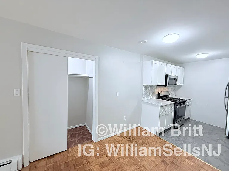 145 Main St #1E — Photo 8