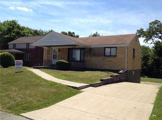3655 Longview Dr, Homestead, PA