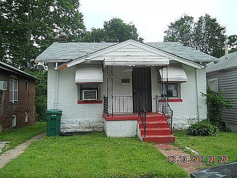 1st image of 4240 Ravenwood Ave