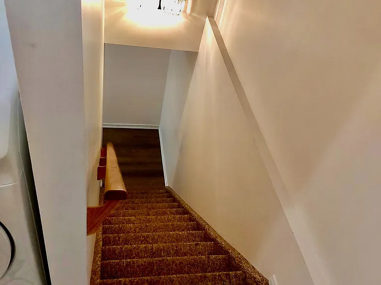 11 Catherine Dr #LOWER — Photo 11