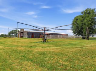 2480 Bob White Dr, Granbury, TX 76049