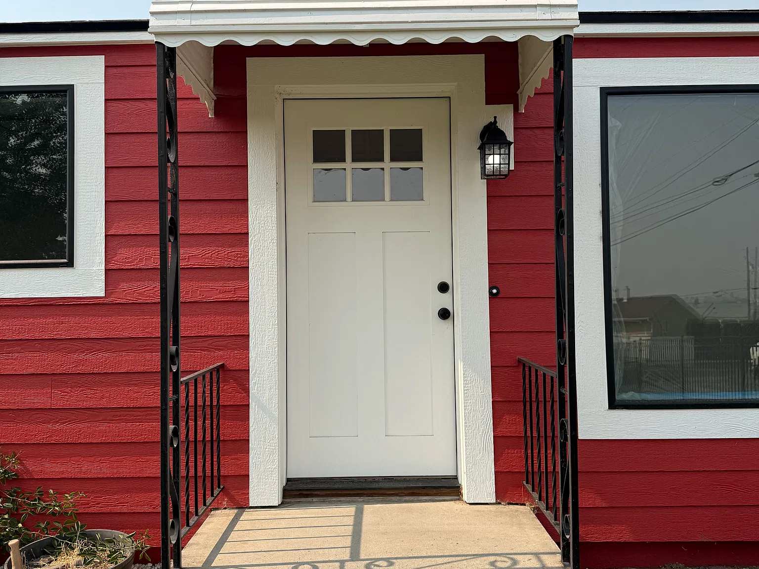 3 bed, 1040 sqft, $1,800 — Photo 2
