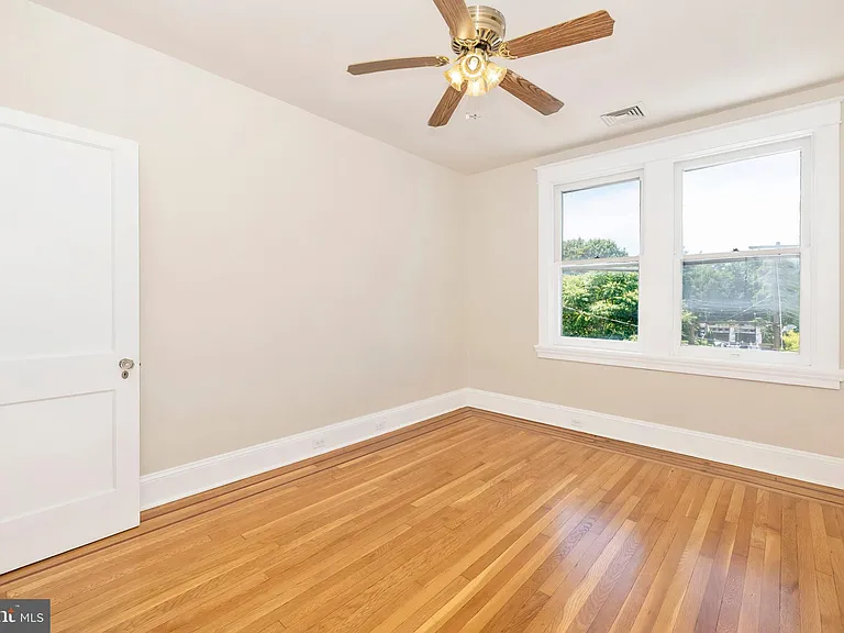 231 N Market St #3 — Photo 33