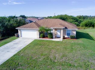 344 Pinehurst Ave, Lehigh Acres, FL 33936