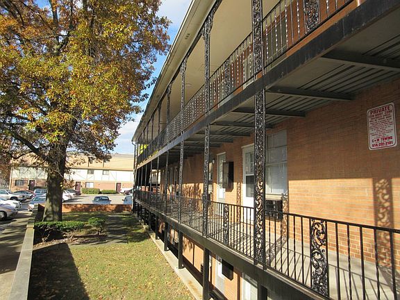 4th image of 240-242 W 8th Ave #242-K
