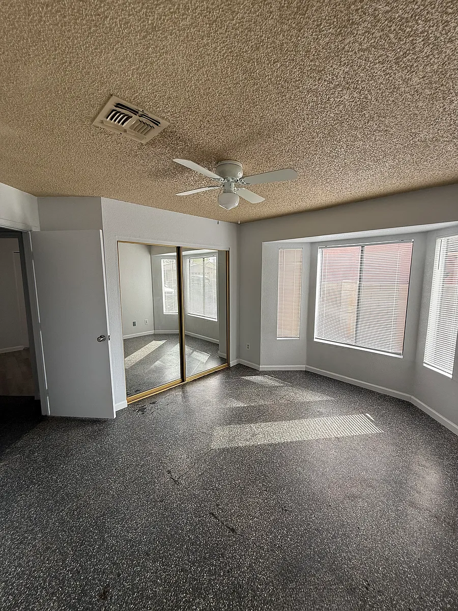 Building Photo - 1763 W Chardonnay Dr