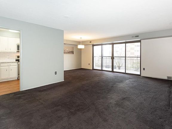 3rd image of 12550 Lake Ave APT 203