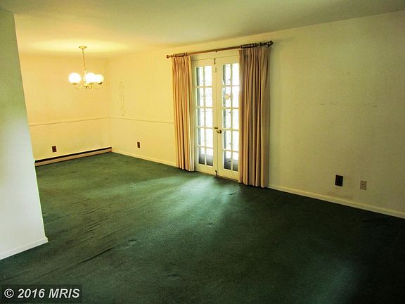 Dining Room with French Doors to Patio