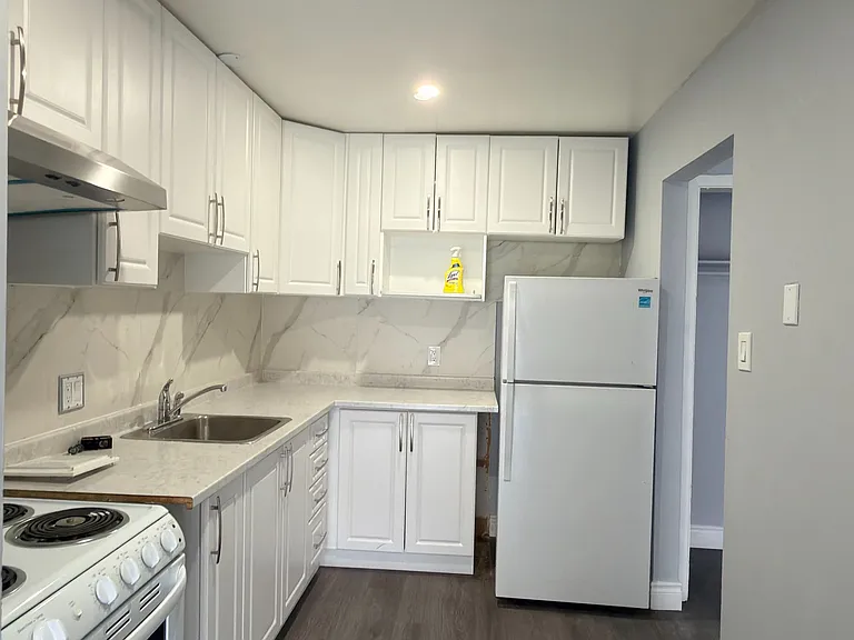 92 Wolfe St #1 — Photo 5