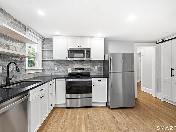 2nd image of 6 Belmont Place