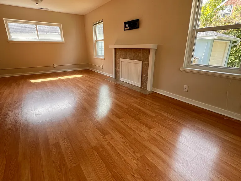 505 Spruce St — Photo 17
