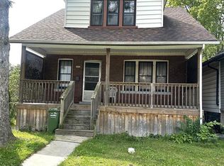 1577 Moy Ave, Windsor, ON N8X1J4