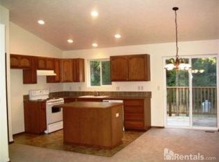 11206 N Waikiki Rd, Spokane, WA 99218