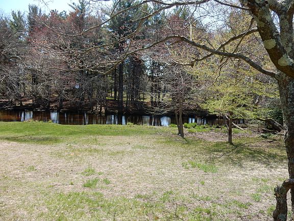 2nd image of 73 Charlotteville Dr S