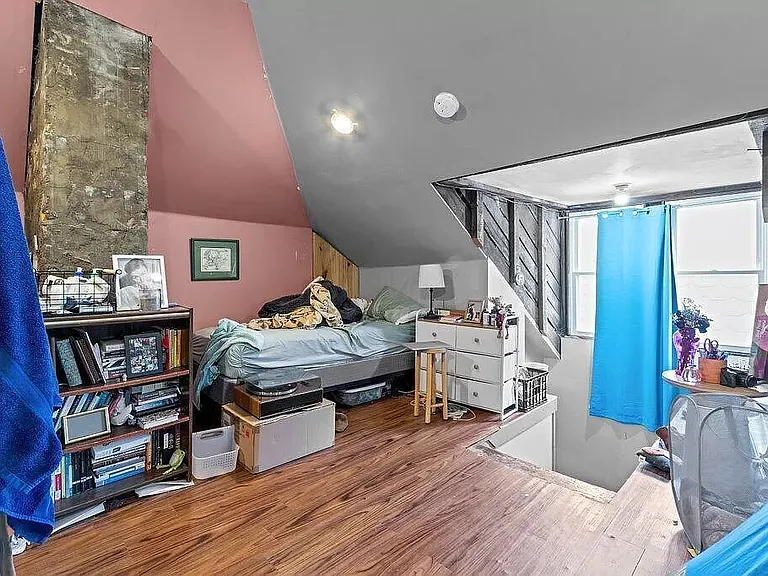 2076 N 4th St — Photo 17