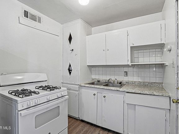 5th image of 3912 Kemp Ave APT 4